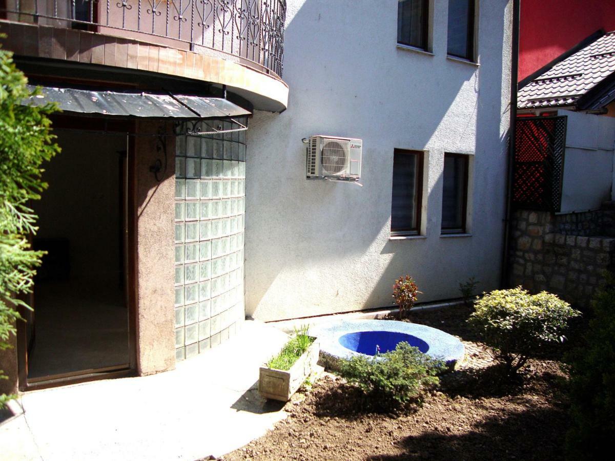 Demi Old Town - Garage Parking Ξενοδοχείο Σαράγεβο Εξωτερικό φωτογραφία